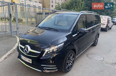 Минивэн Mercedes-Benz V-Class 2023 в 
