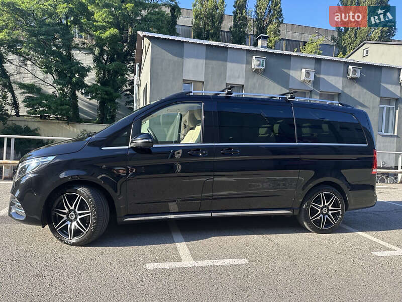 Мінівен Mercedes-Benz V-Class 2023 в Києві