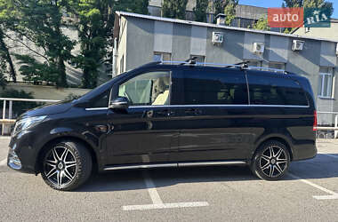 Минивэн Mercedes-Benz V-Class 2023 в 