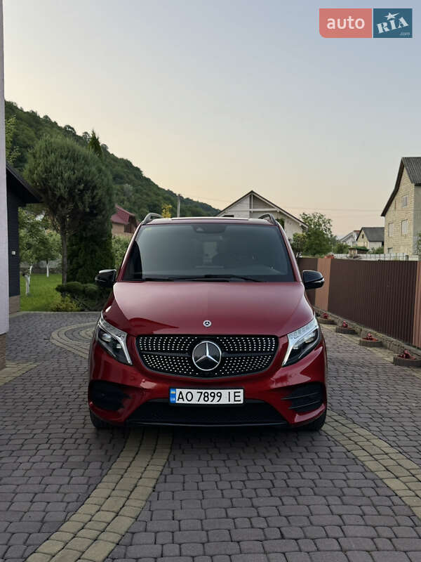 Mercedes-Benz V-Class 2021