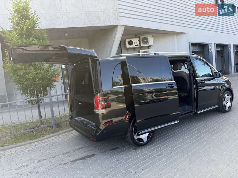 Минивэн Mercedes-Benz V-Class 2025 в Киеве