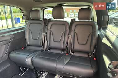 Минивэн Mercedes-Benz V-Class 2022 в 