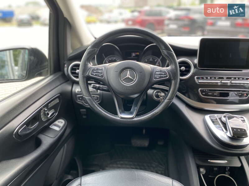 Минивэн Mercedes-Benz V-Class 2014 в Киеве