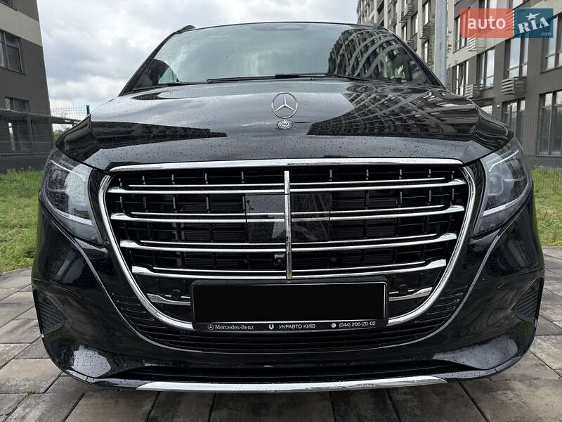 Мінівен Mercedes-Benz V-Class 2025 в Києві