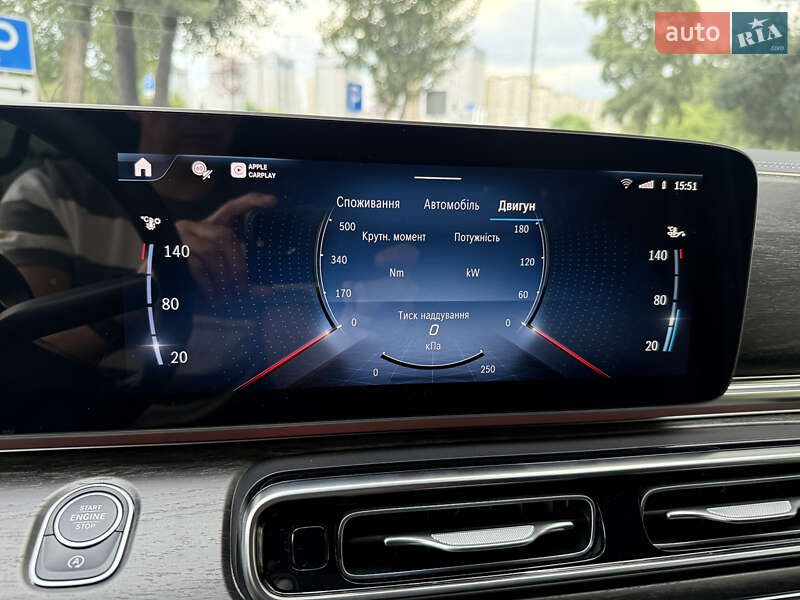 Минивэн Mercedes-Benz V-Class 2025 в Киеве