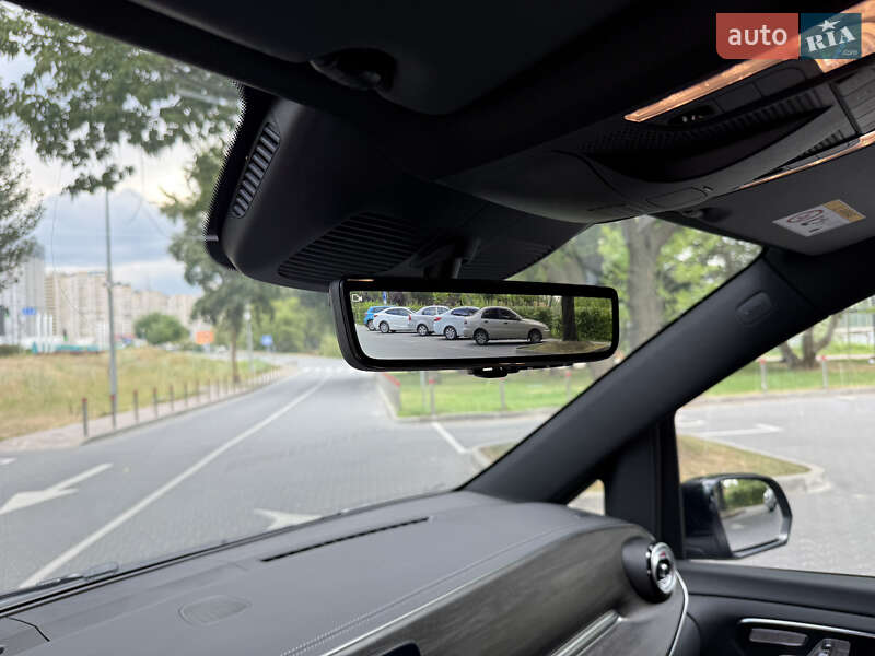 Минивэн Mercedes-Benz V-Class 2025 в Киеве