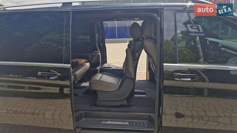 Минивэн Mercedes-Benz V-Class 2021 в Киеве