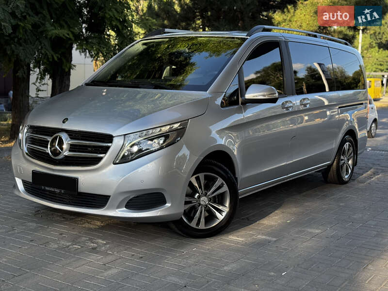 Mercedes-Benz V-Class 2015