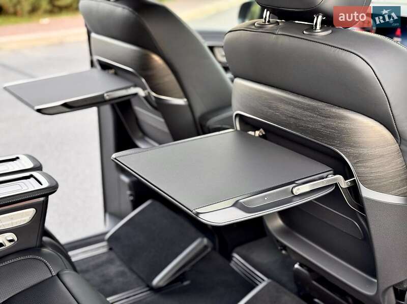 Минивэн Mercedes-Benz V-Class 2024 в Киеве