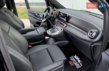 Минивэн Mercedes-Benz V-Class 2025 в 