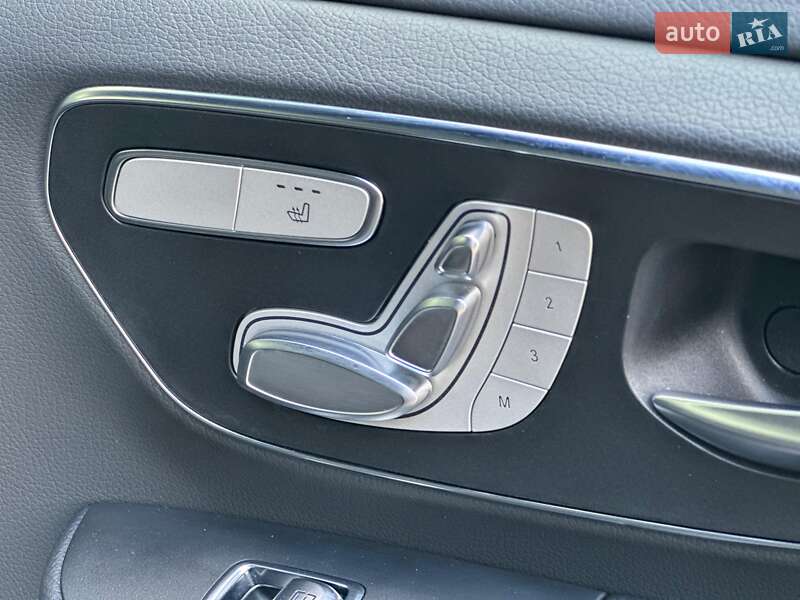 Минивэн Mercedes-Benz V-Class 2023 в Киеве фото 9 Минивэн Mercedes-Benz V-Class 2023 в Киеве