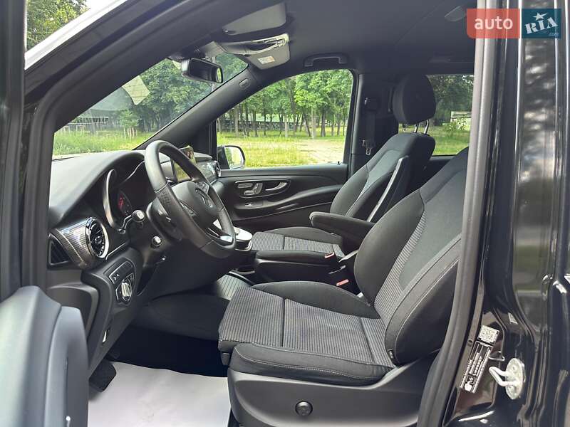 Минивэн Mercedes-Benz V-Class 2023 в Киеве фото 32 Минивэн Mercedes-Benz V-Class 2023 в Киеве