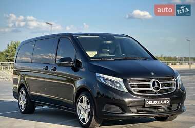 Минивэн Mercedes-Benz V-Class 2018 в 