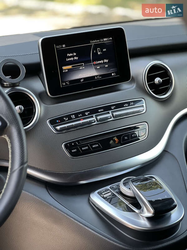 Мінівен Mercedes-Benz V-Class 2016 в Рівному