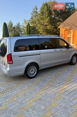 Минивэн Mercedes-Benz V-Class 2020 в Киеве