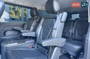 Минивэн Mercedes-Benz V-Class 2016 в 
