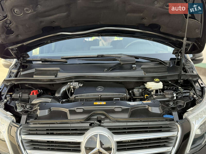 Минивэн Mercedes-Benz V-Class 2018 в Виннице