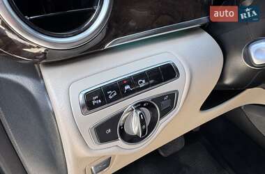 Минивэн Mercedes-Benz V-Class 2016 в 