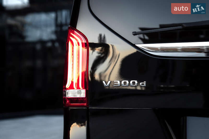 Мінівен Mercedes-Benz V-Class 2020 в Києві