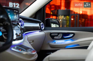 Мінівен Mercedes-Benz V-Class 2020 в Києві