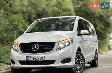 Мінівен Mercedes-Benz V-Class 2016 в Києві
