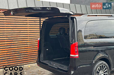 Минивэн Mercedes-Benz V-Class 2016 в 