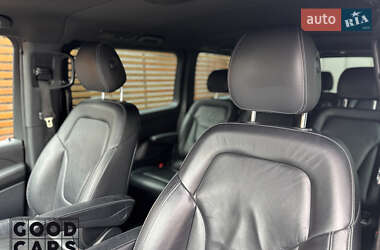 Минивэн Mercedes-Benz V-Class 2016 в 