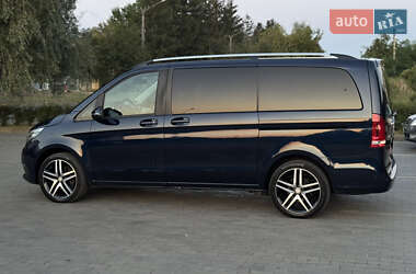 Минивэн Mercedes-Benz V-Class 2017 в 