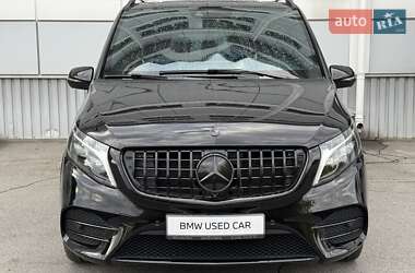 Минивэн Mercedes-Benz V-Class 2022 в  фото 2 Минивэн Mercedes-Benz V-Class 2022 в