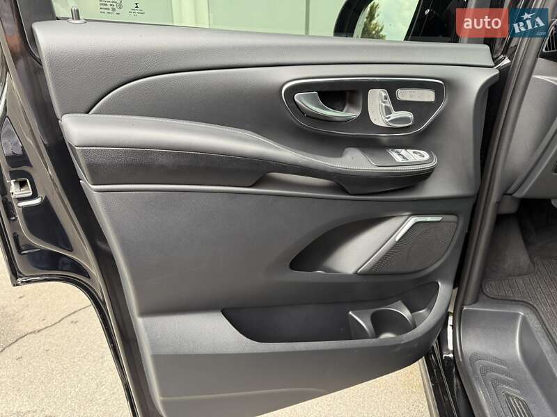 Минивэн Mercedes-Benz V-Class 2022 в Днепре фото 6 Минивэн Mercedes-Benz V-Class 2022 в Днепре