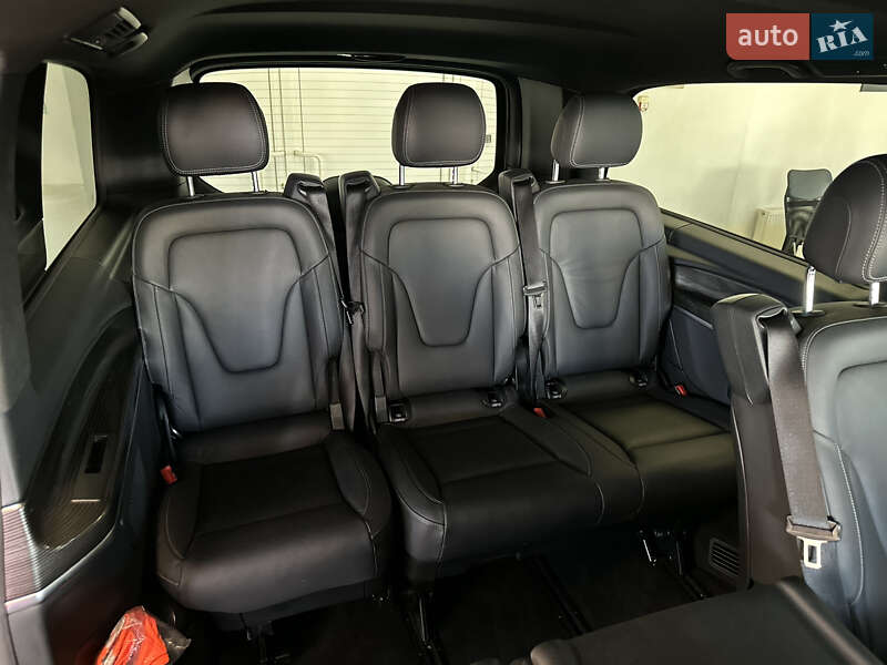 Минивэн Mercedes-Benz V-Class 2023 в Киеве фото 17 Минивэн Mercedes-Benz V-Class 2023 в Киеве