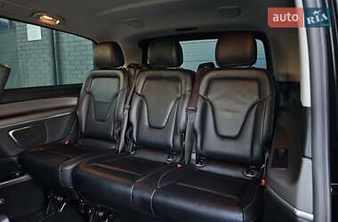 Минивэн Mercedes-Benz V-Class 2015 в 