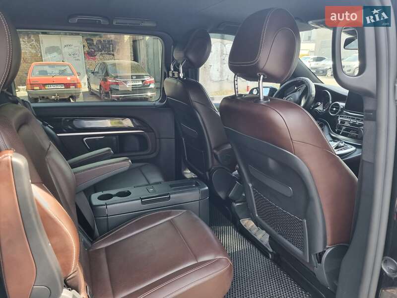 Мінівен Mercedes-Benz V-Class 2018 в Києві