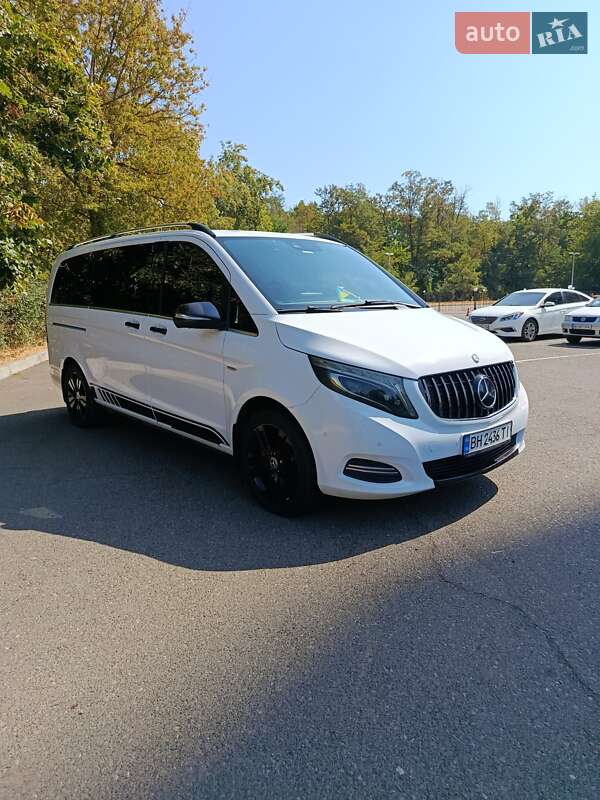 Mercedes-Benz V-Class 2015 Mercedes-Benz V-Class 2015