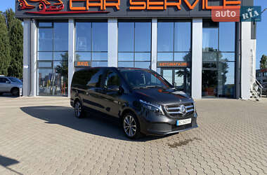 Минивэн Mercedes-Benz V-Class 2023 в Киеве