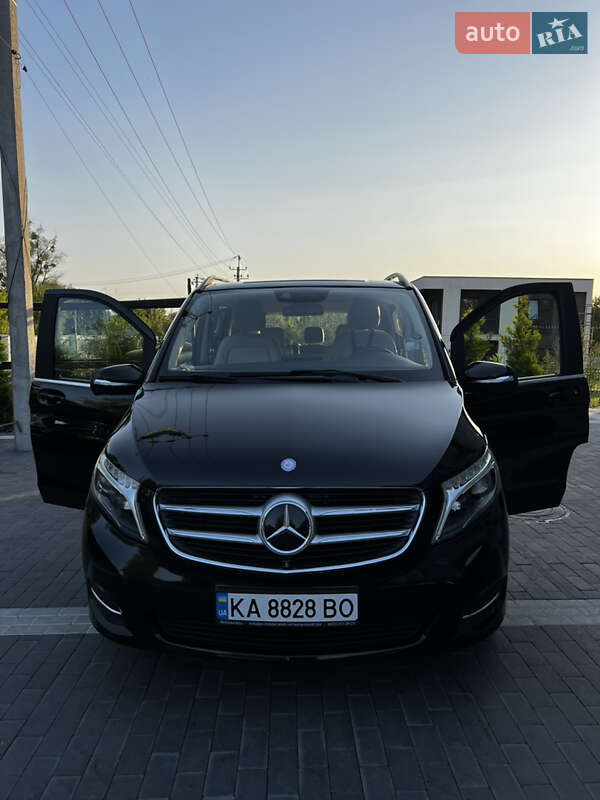 Mercedes-Benz V-Class 2014