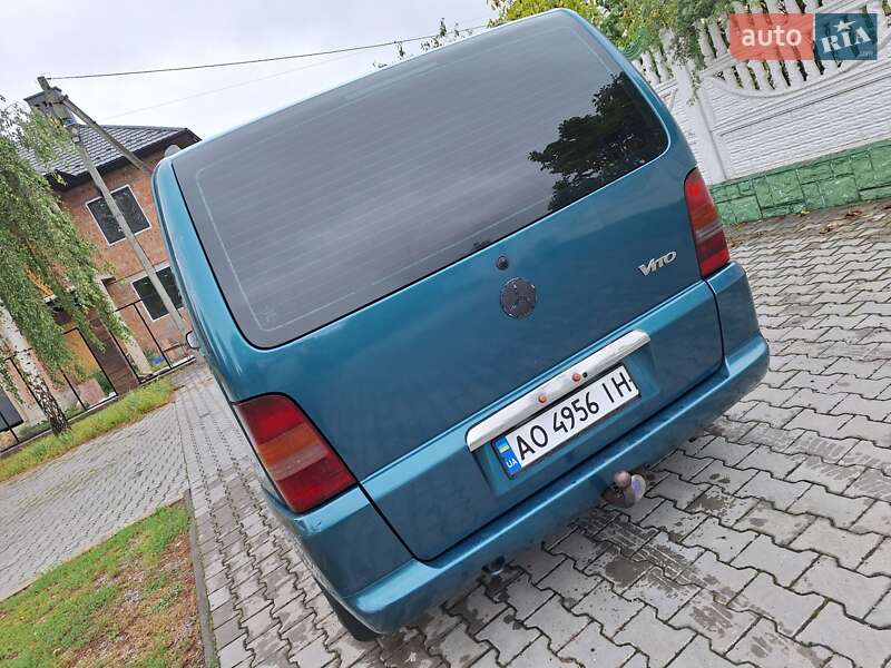 Минивэн Mercedes-Benz V-Class 2000 в Черновцах
