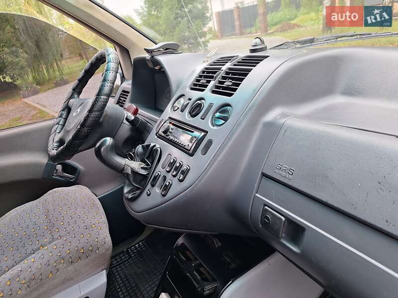 Минивэн Mercedes-Benz V-Class 2000 в Черновцах