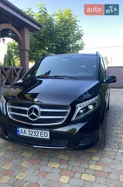 Мінівен Mercedes-Benz V-Class 2016 в Києві