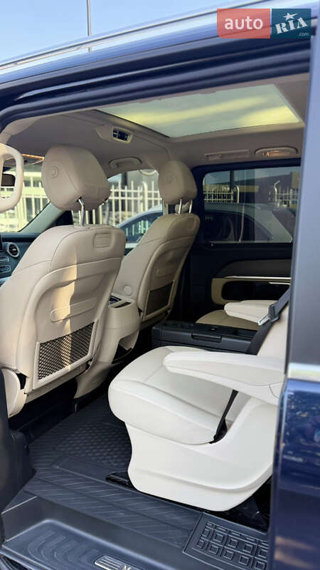Минивэн Mercedes-Benz V-Class 2017 в Днепре фото 48 Минивэн Mercedes-Benz V-Class 2017 в Днепре