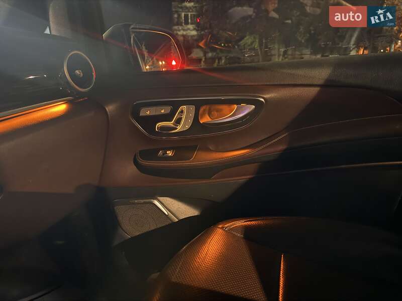 Мінівен Mercedes-Benz V-Class 2015 в Кривому Розі фото 12 Мінівен Mercedes-Benz V-Class 2015 в Кривому Розі