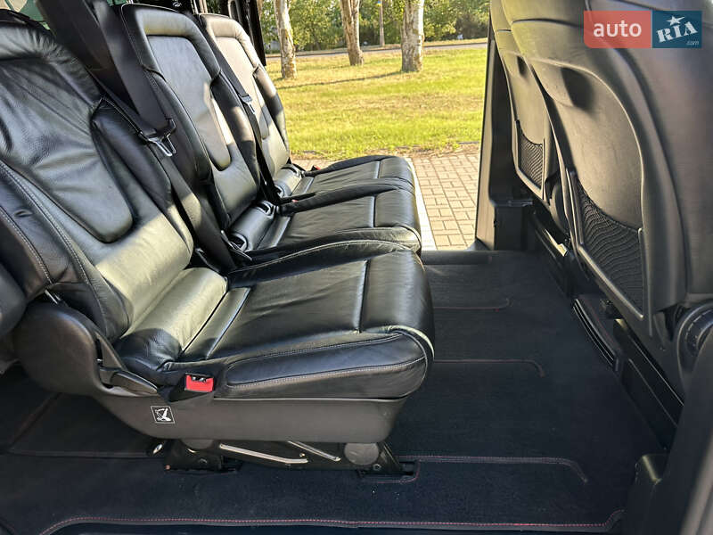 Минивэн Mercedes-Benz V-Class 2015 в Херсоне
