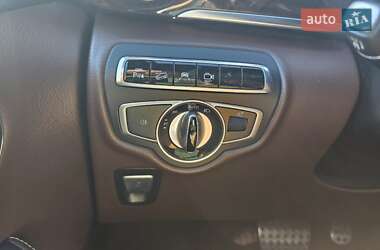 Минивэн Mercedes-Benz V-Class 2015 в 