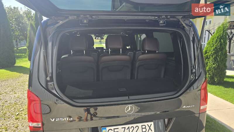 Мінівен Mercedes-Benz V-Class 2015 в Банилові