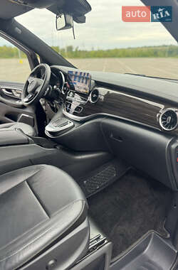 Минивэн Mercedes-Benz V-Class 2021 в 