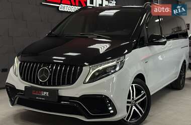 Минивэн Mercedes-Benz V-Class 2015 в 