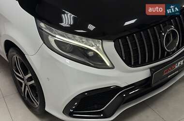 Минивэн Mercedes-Benz V-Class 2015 в 