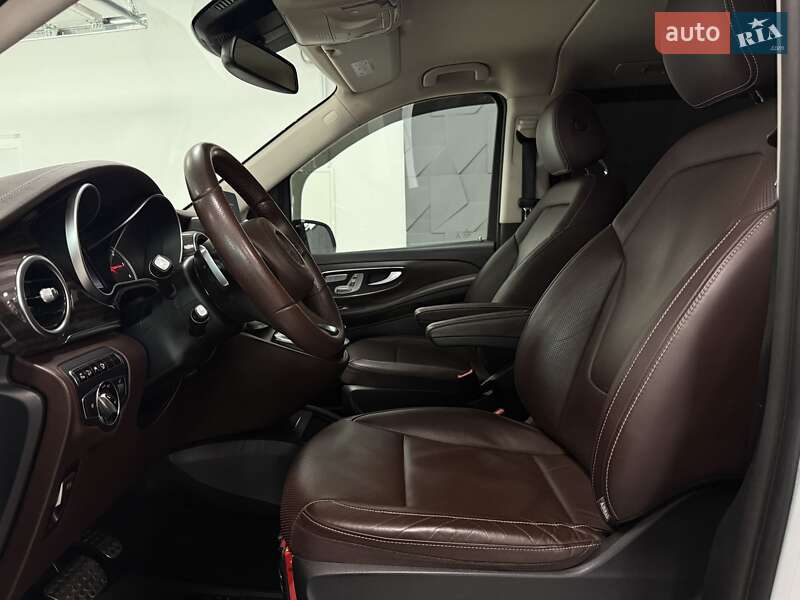 Минивэн Mercedes-Benz V-Class 2015 в Тернополе