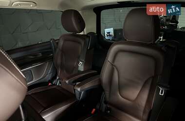 Минивэн Mercedes-Benz V-Class 2015 в 