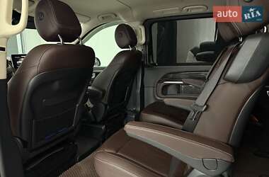 Минивэн Mercedes-Benz V-Class 2015 в 